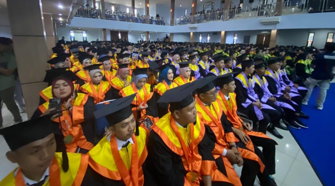 852 Lulusan UNMA Siap Berkontribusi, Universitas Majalengka Tunjukkan Kualitas Akademik Unggul